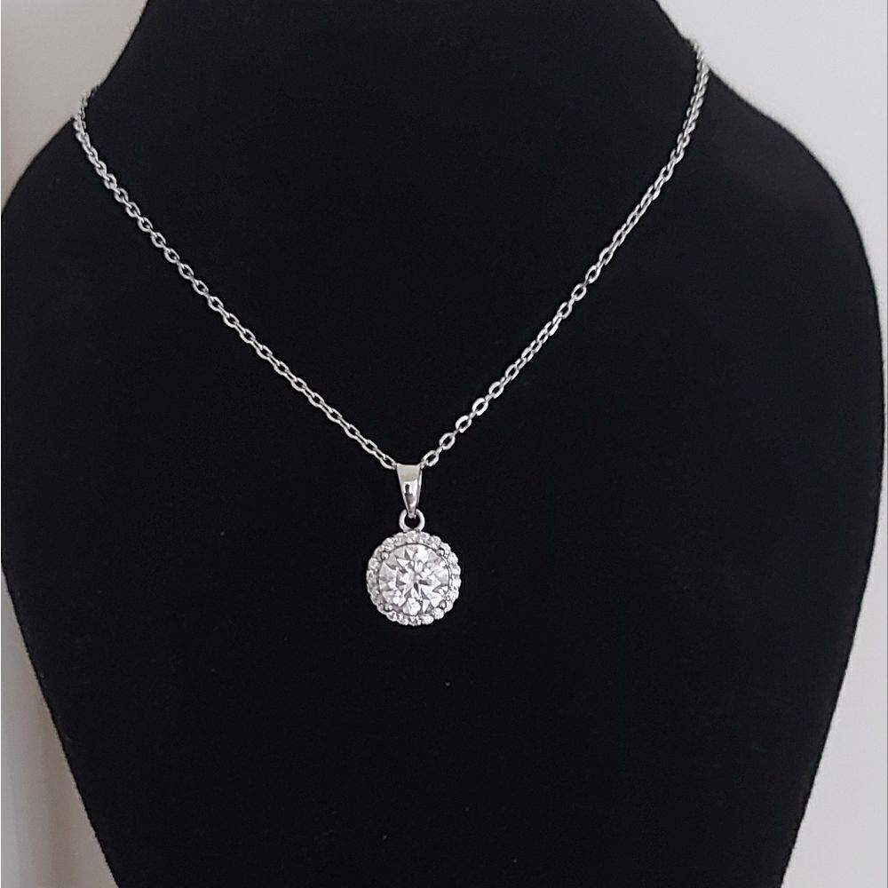 1 Carat Moissanite Sterling Silver Round Necklace